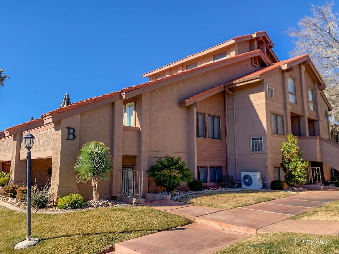 860 S VILLAGE RD ##B1, St. George, UT 84770 — photo 1