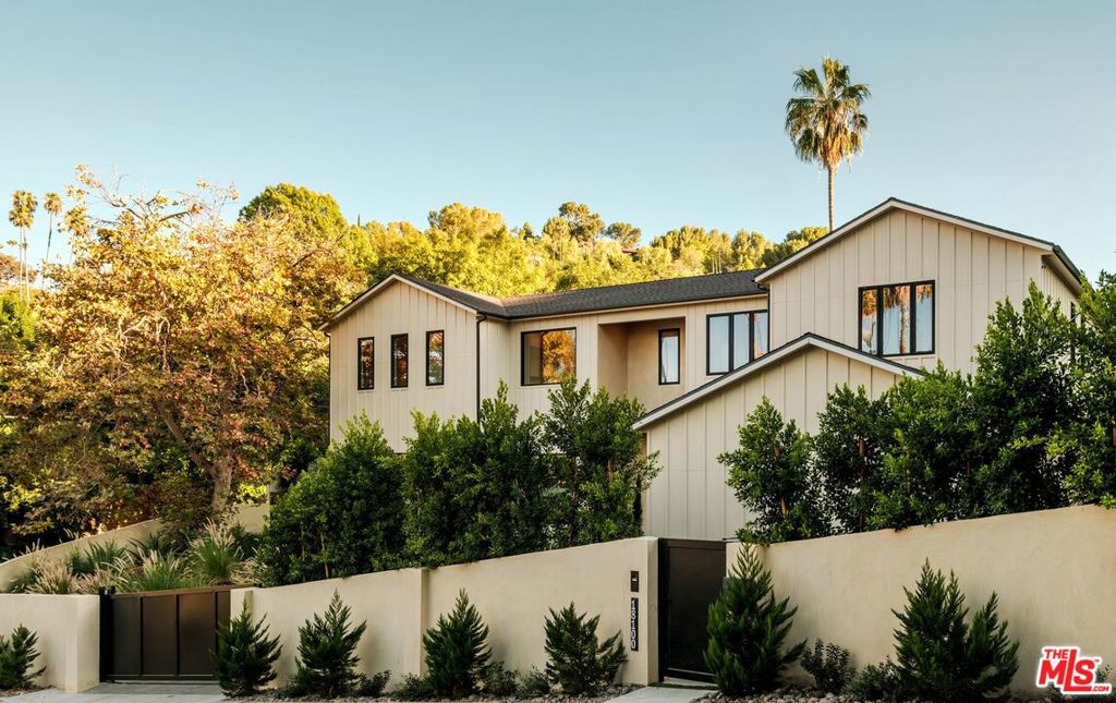 18100 Karen Drive, Los Angeles, CA 91356 — photo 1