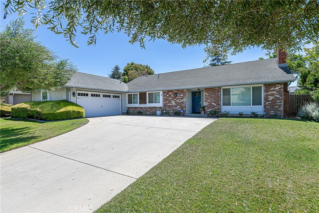 1414 Oak Knoll