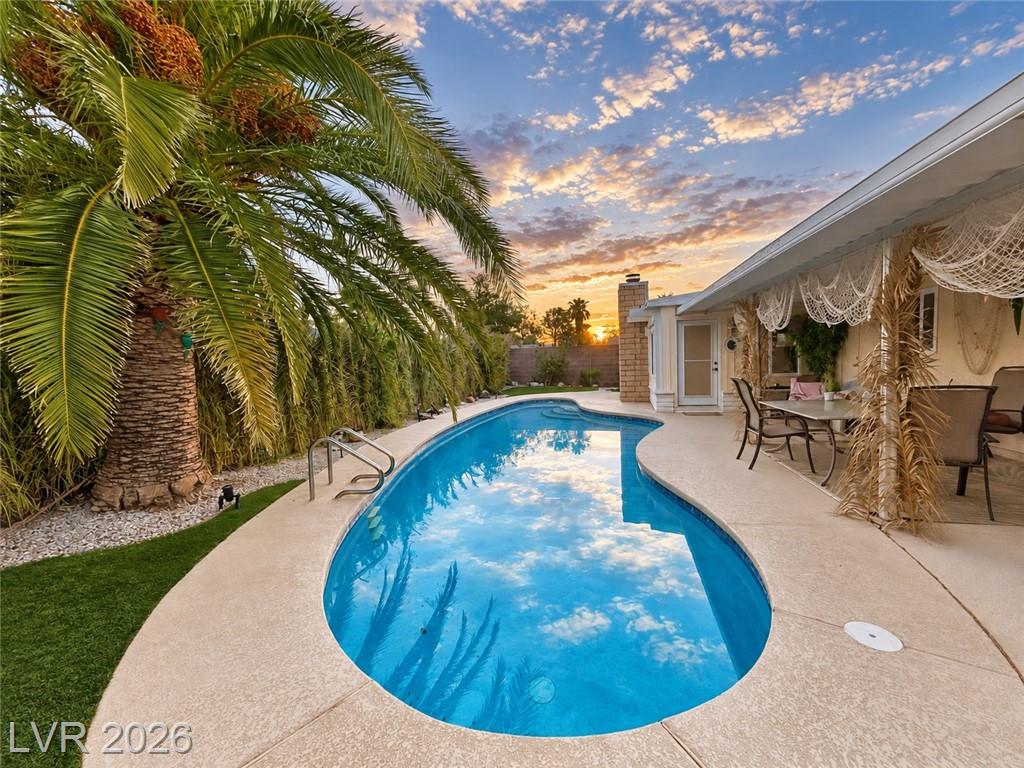 5368 Regal Avenue, Las Vegas, NV 89146 — photo 1