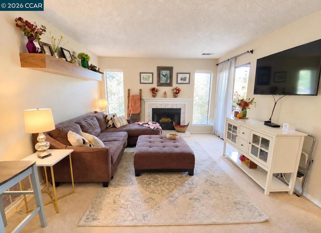 161 Village Pl