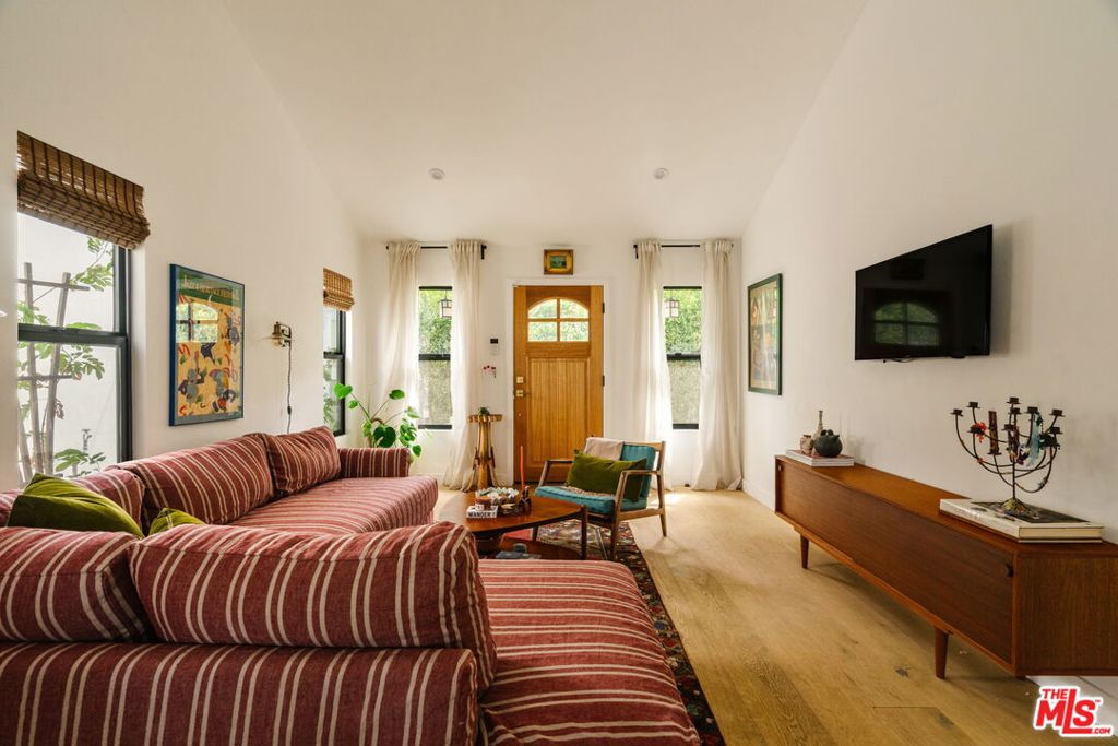1428 N Avenue 46, Los Angeles, CA 90041 — photo 1