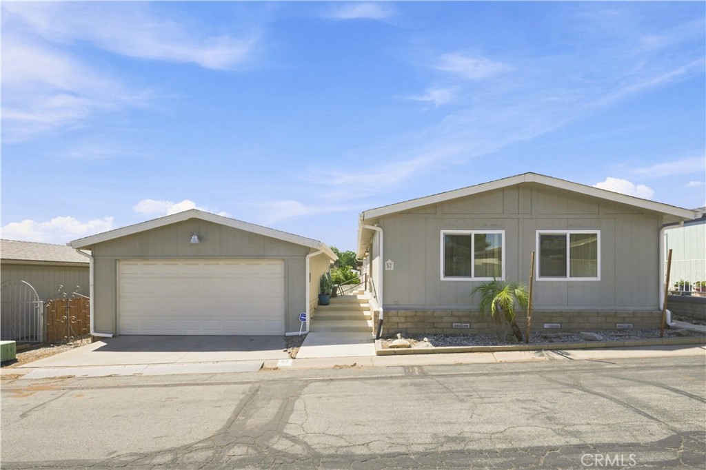 3800 W WILSON Street W 57, Banning, CA 92220 — photo 1