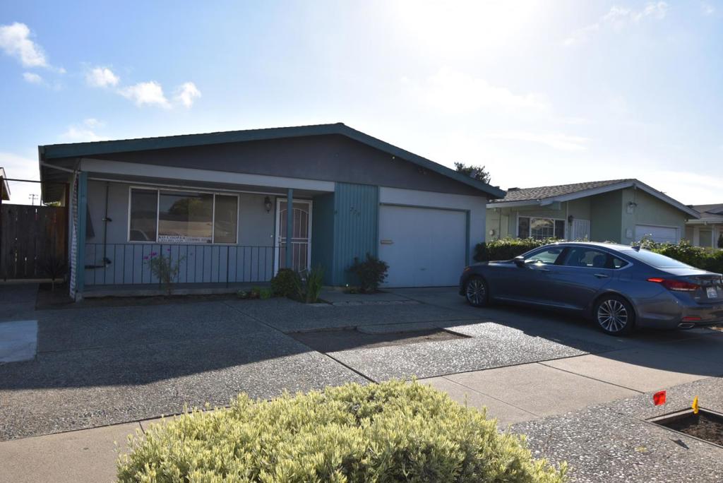 279 Hushbeck Avenue