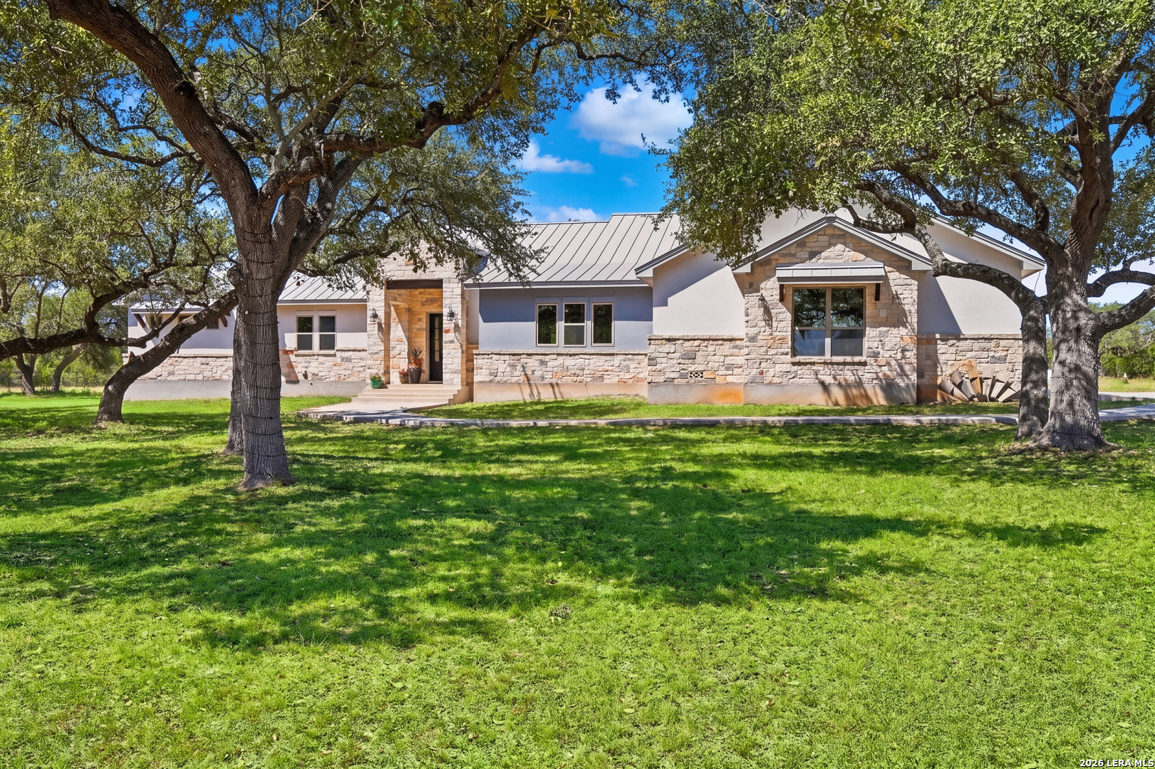 31131 WINDMILL LN, Bulverde, TX 78163 — photo 1