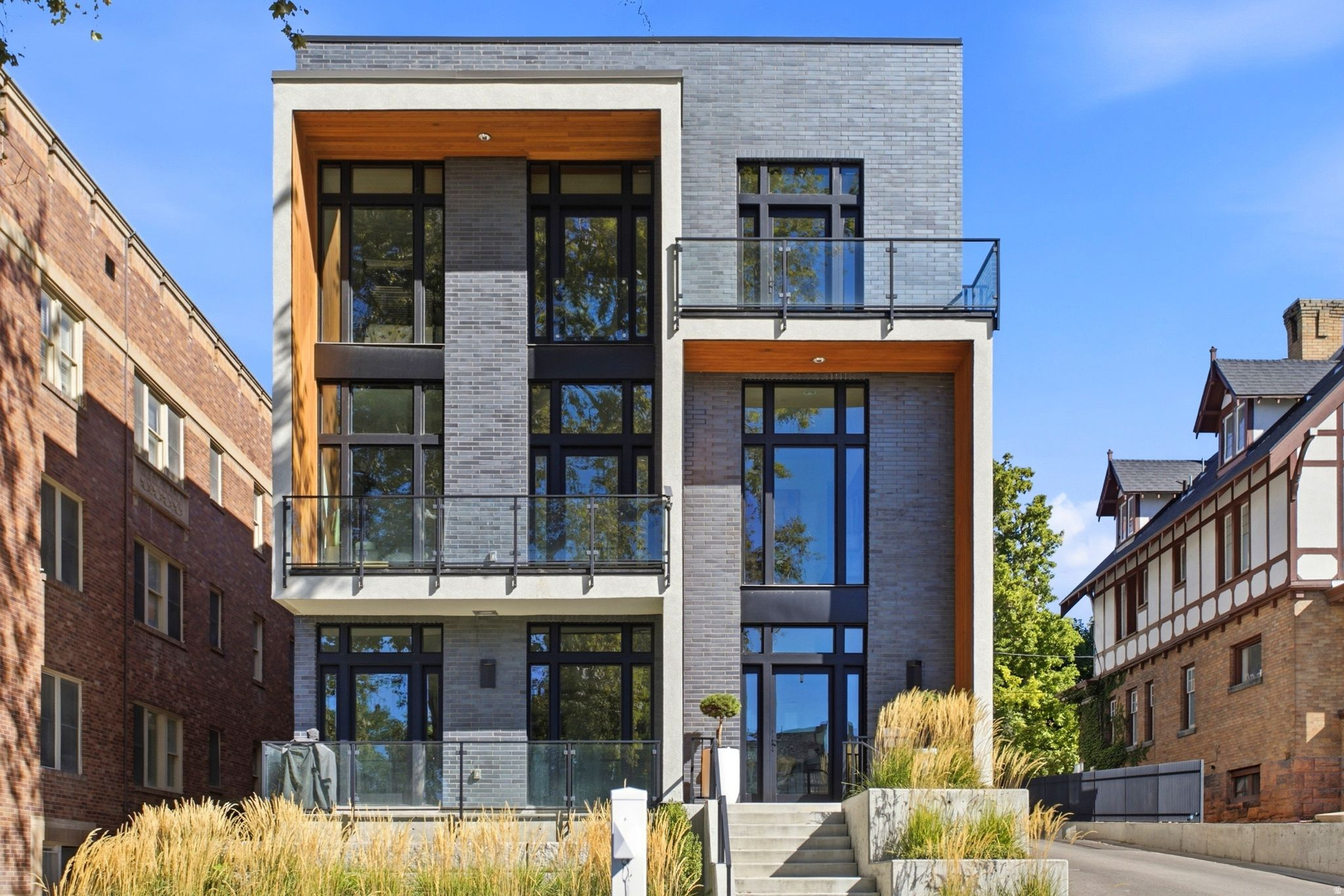 1117 E SOUTH TEMPLE  #1