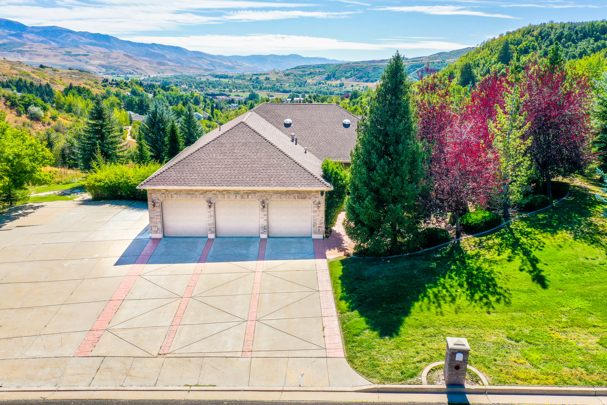 6001  WASATCH DR