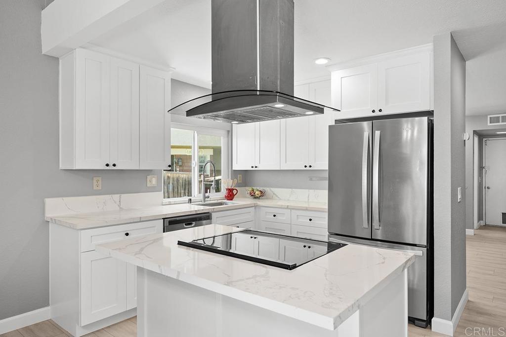 7290 Oakham Way, San Diego, CA 92139 — photo 1