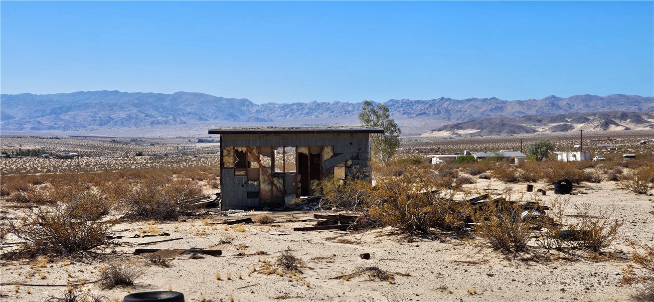 800 Pioneer Trail, 29 Palms, CA 92277 — photo 1