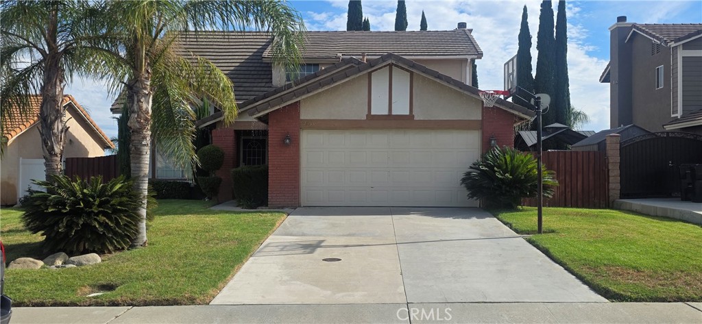 2633 W Loma Vista Drive
