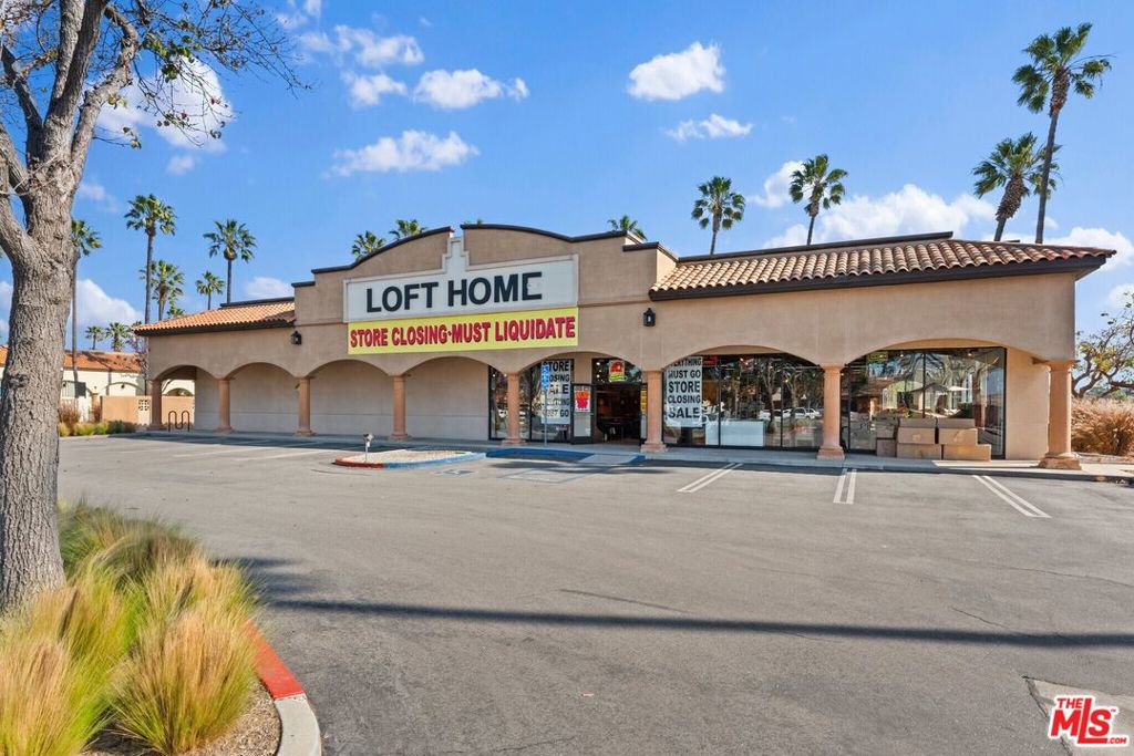 2801 Paseo Mercado
