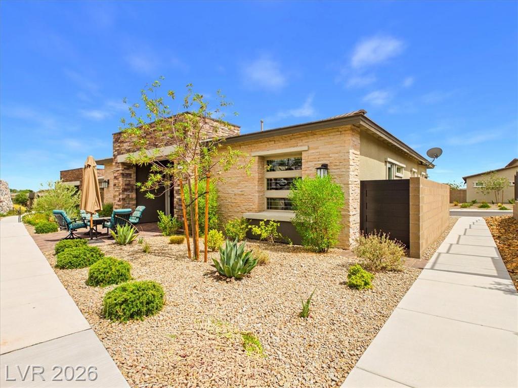 921 Woodburn Lane, Las Vegas, NV 89138 — photo 1