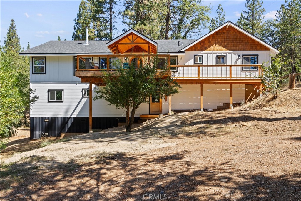 535 Hillside