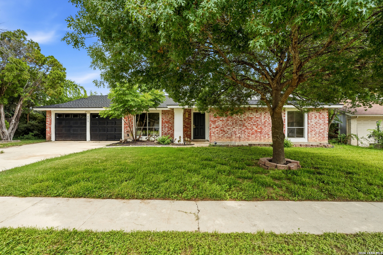6215 Callen Glen St, San Antonio, TX 78233 — photo 1