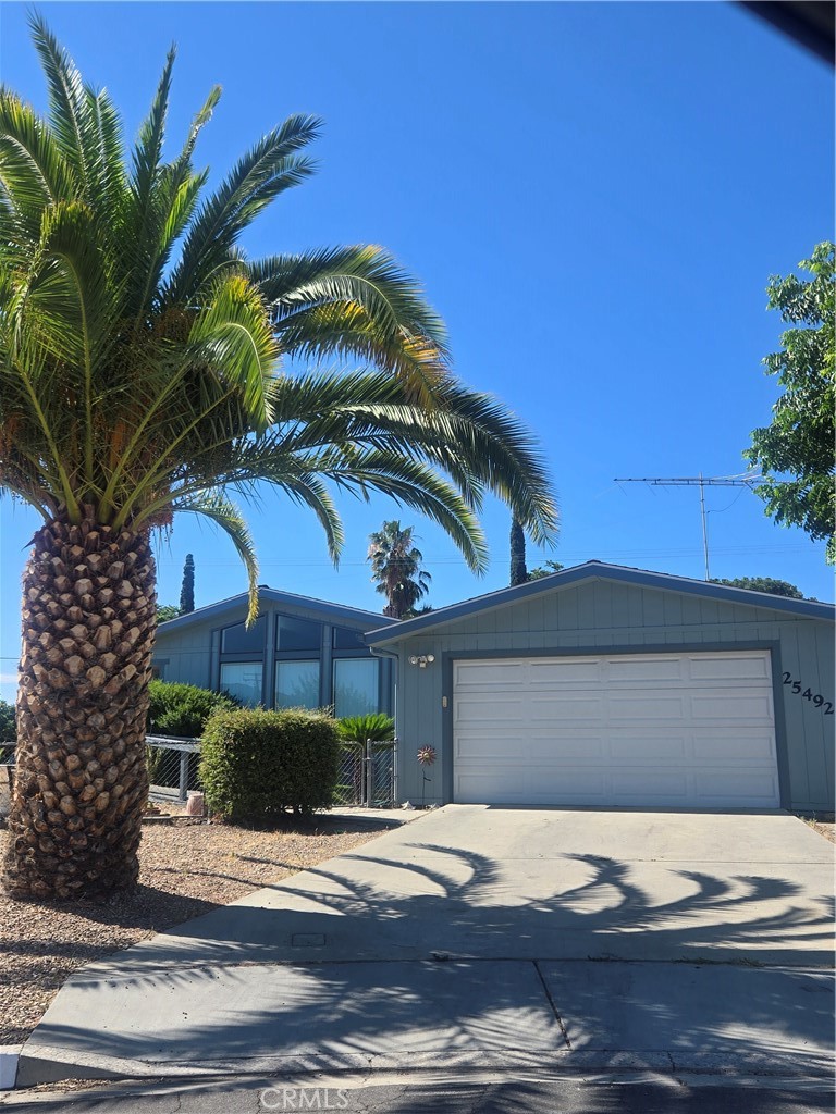 25492 Browca, Hemet, CA 92544 — photo 1