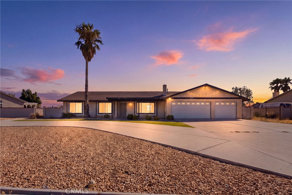 18810 Siesta, Apple Valley, CA 92307 — photo 1