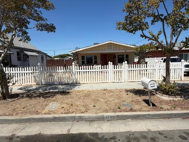 1135 Columbia Street, Redlands, CA 92374 — photo 1