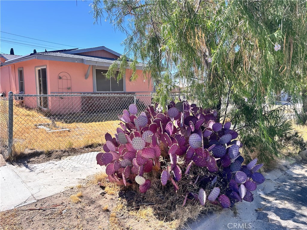 308 Ute, Barstow, CA 92311 — photo 1