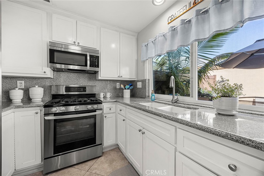 1416 N Stoneyhaven Lane, Anaheim, CA 92801 — photo 1