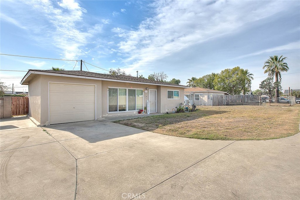 11904 Painter, Whittier, CA 90605 — photo 1