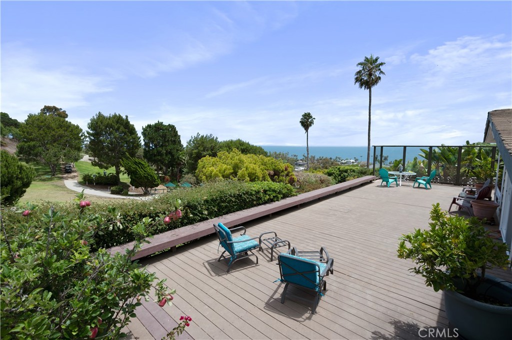 2275 W 25th 18
