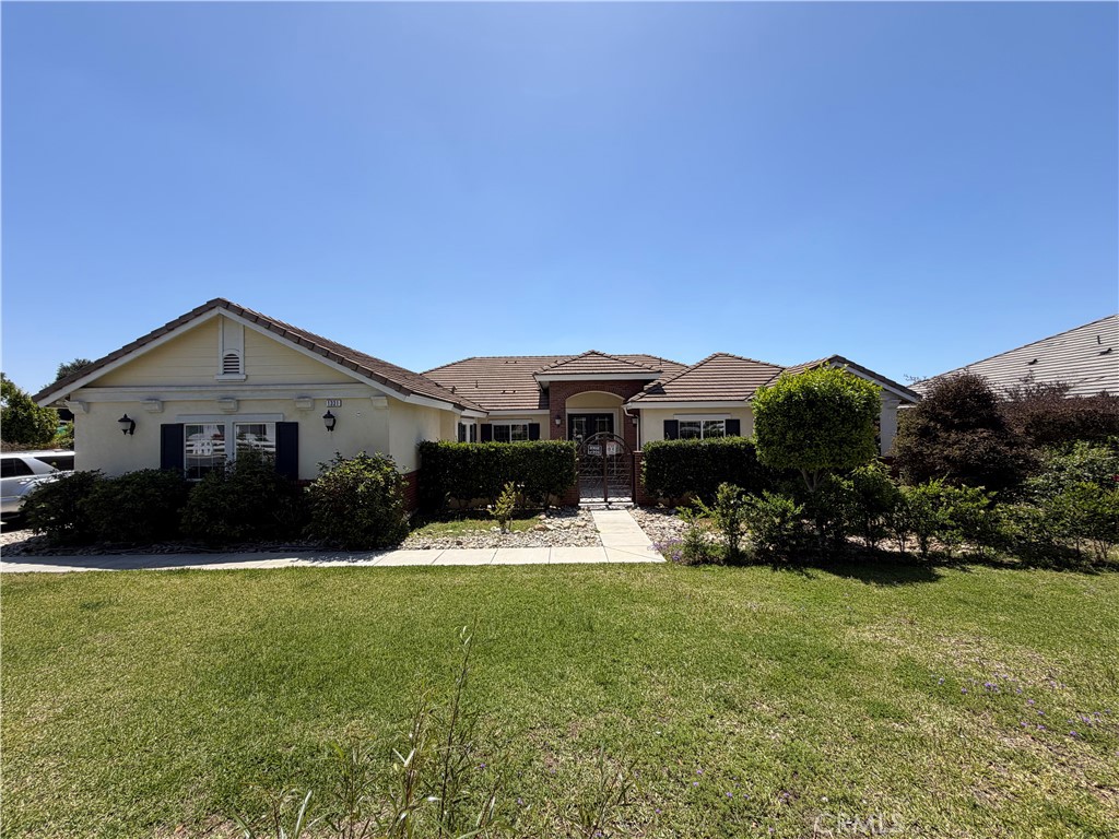 1331 W Maitland