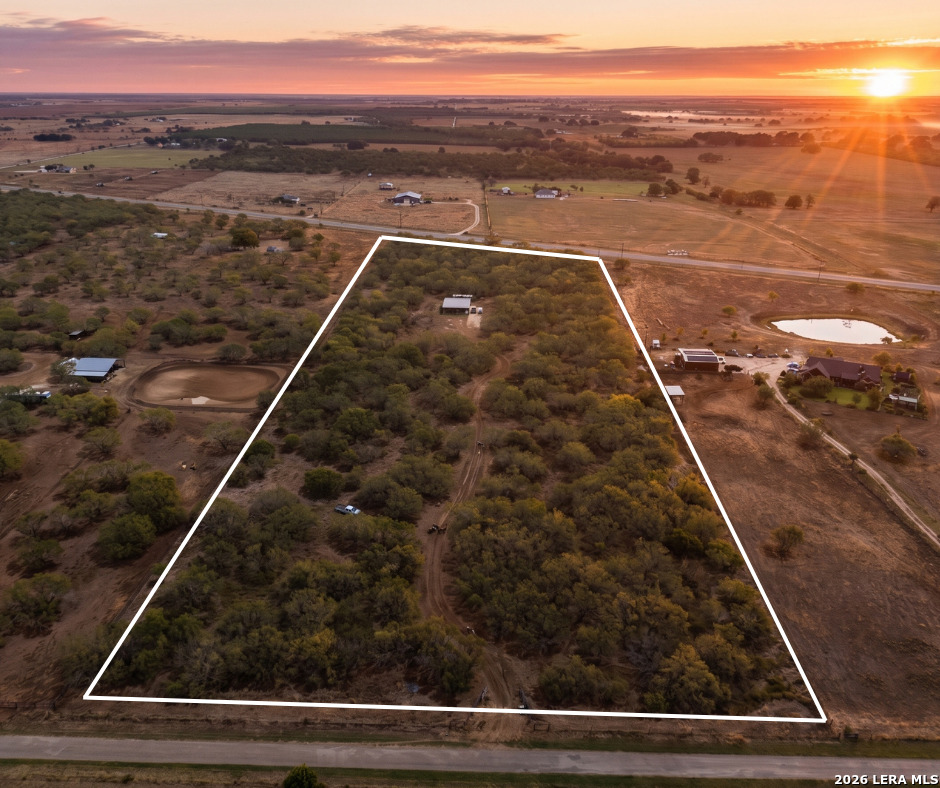 812 County Road 415