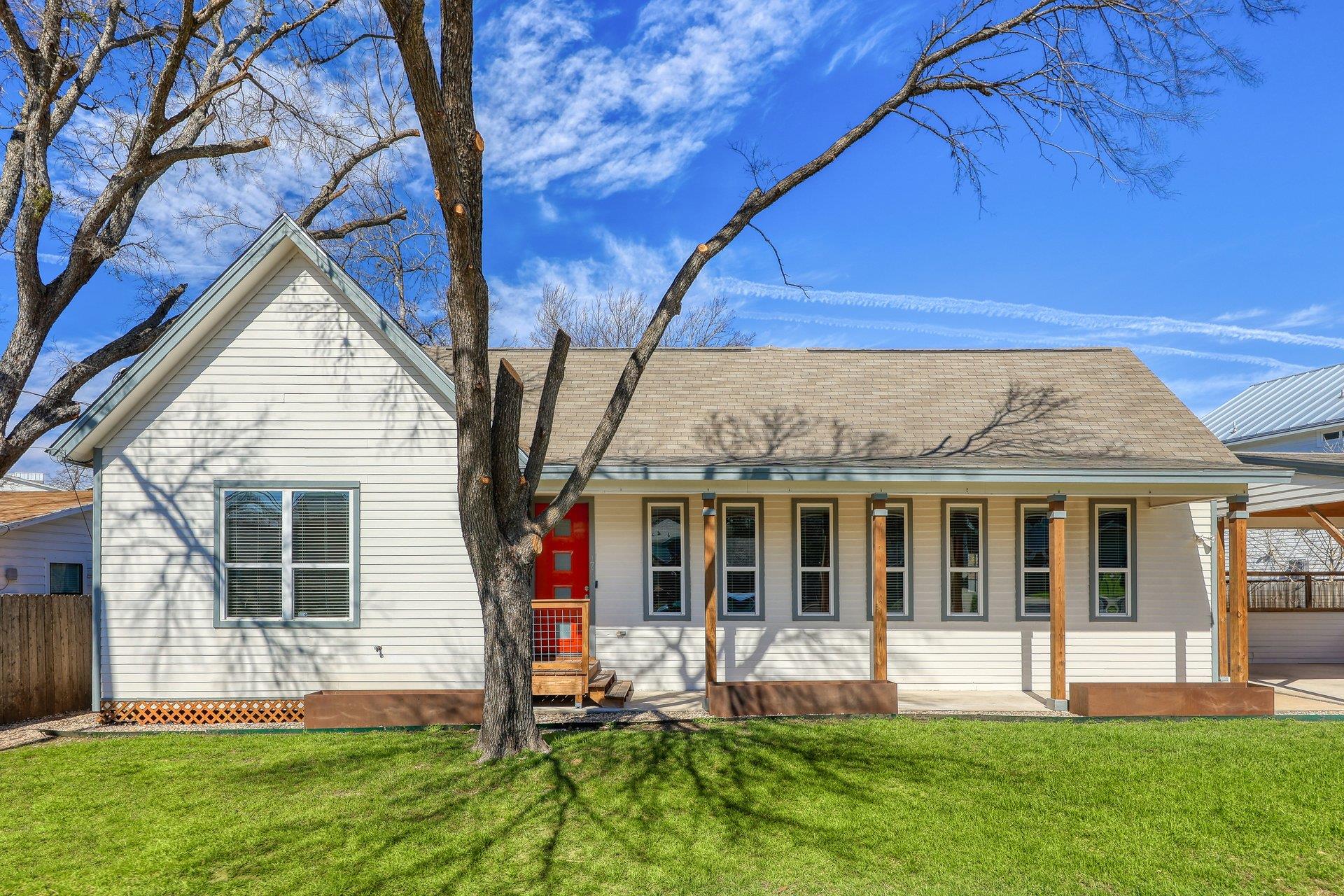 1704  Webberville Rd