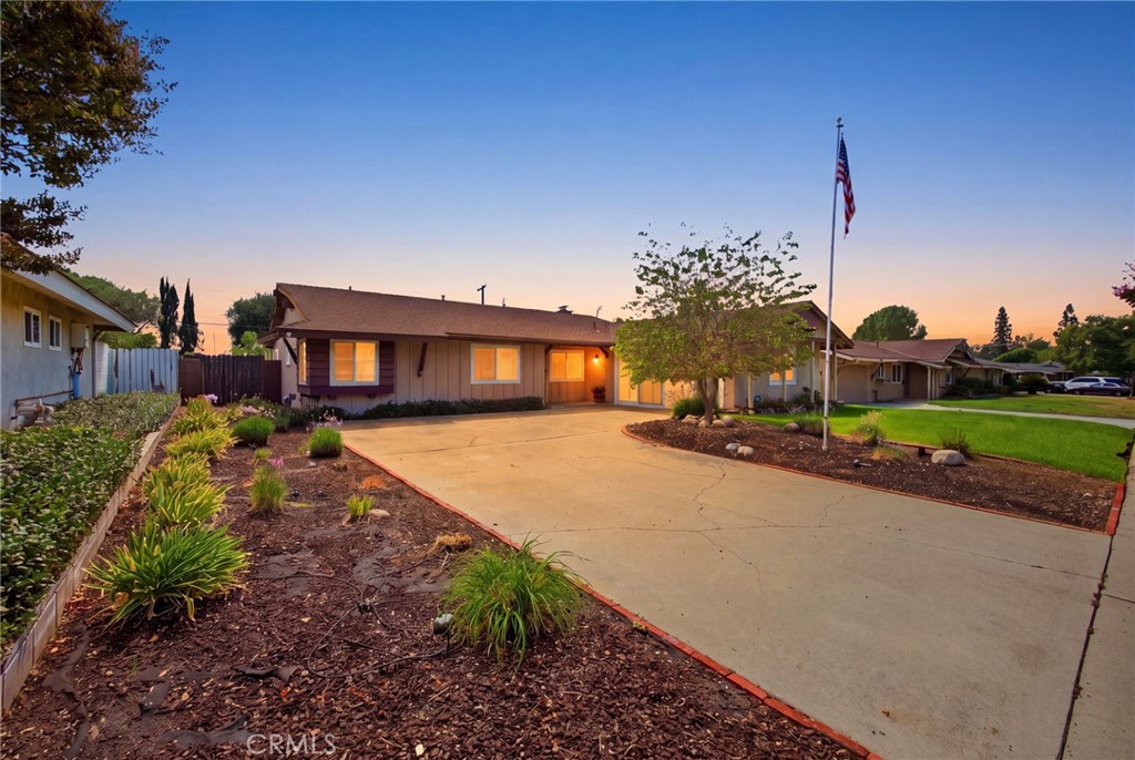 610 Ridgefield
