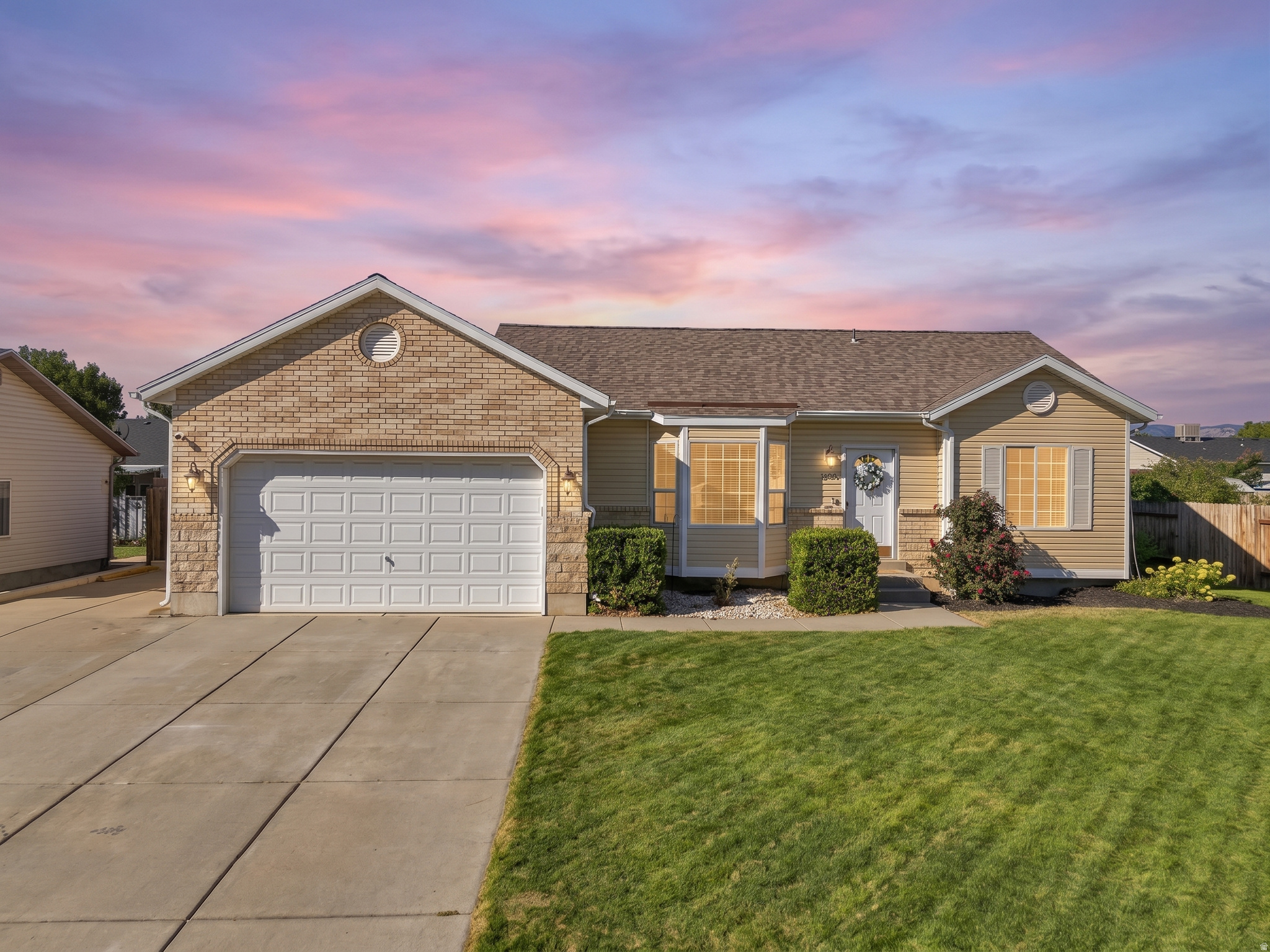 696 W 1960 N, Clinton, UT 84015 — photo 1