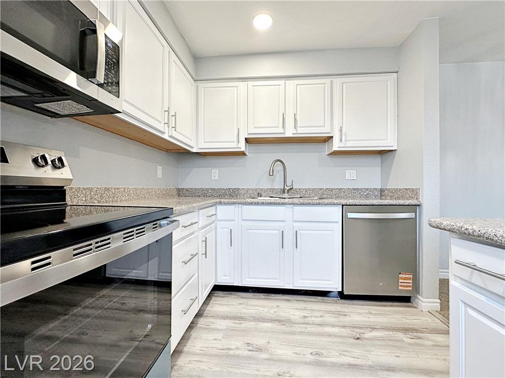 5080 Indian River Drive 400