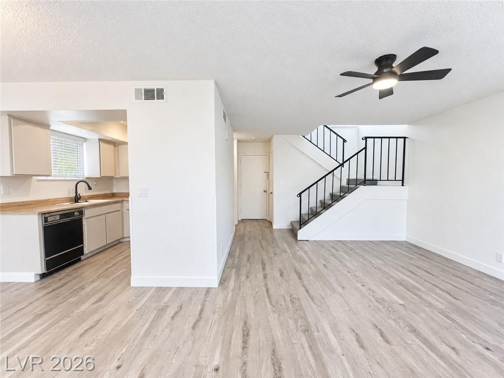 4346 Caliente Street, Las Vegas, NV 89119 — photo 1