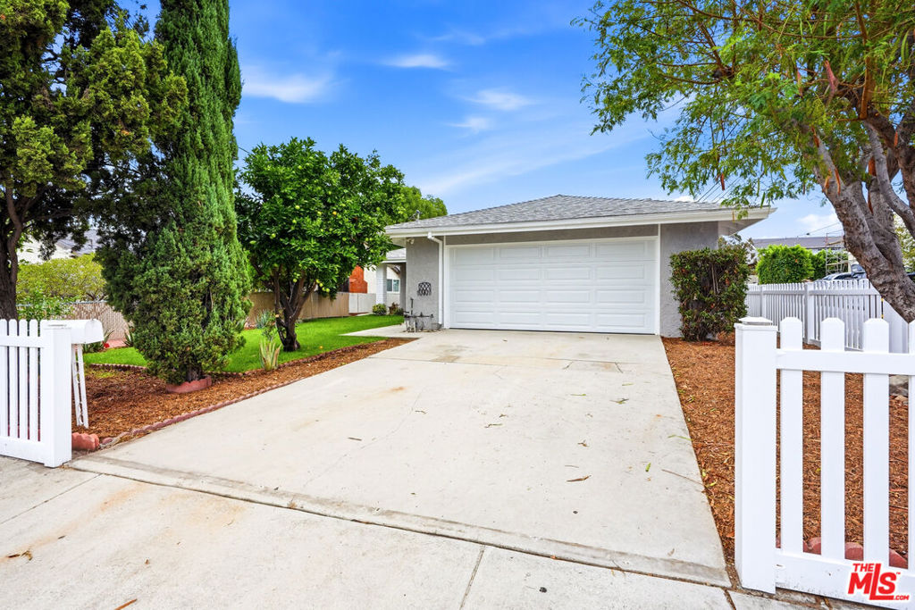 10818 Eldora Avenue, Los Angeles, CA 91040 — photo 1