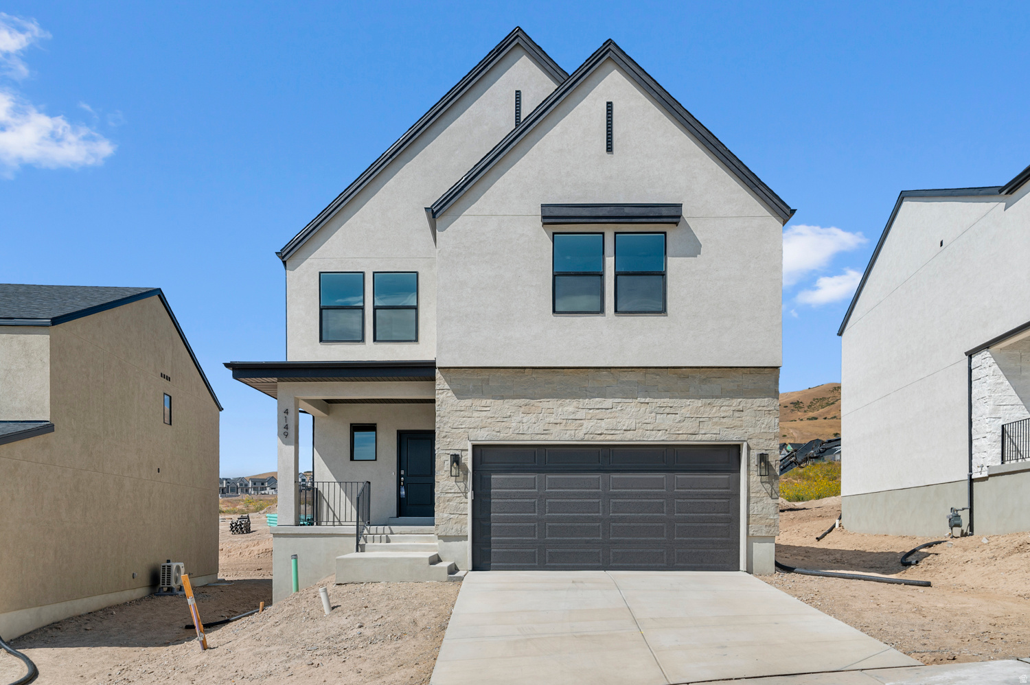 664 E LEVENGROVE DR #253
