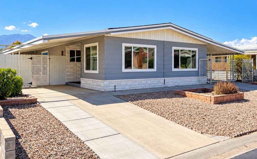 39405 Moronga Canyon