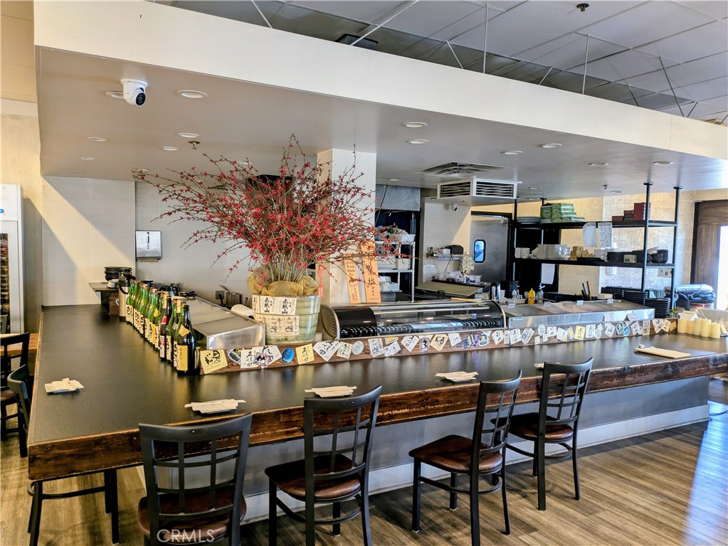 1231 Cabrillo Avenue 101