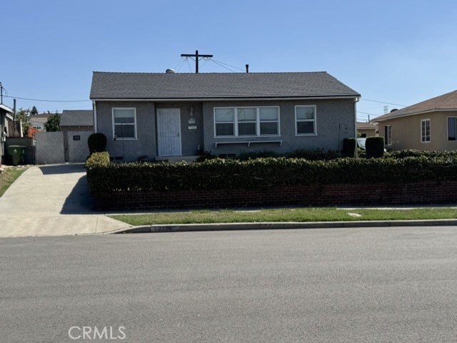 13708 S Menlo