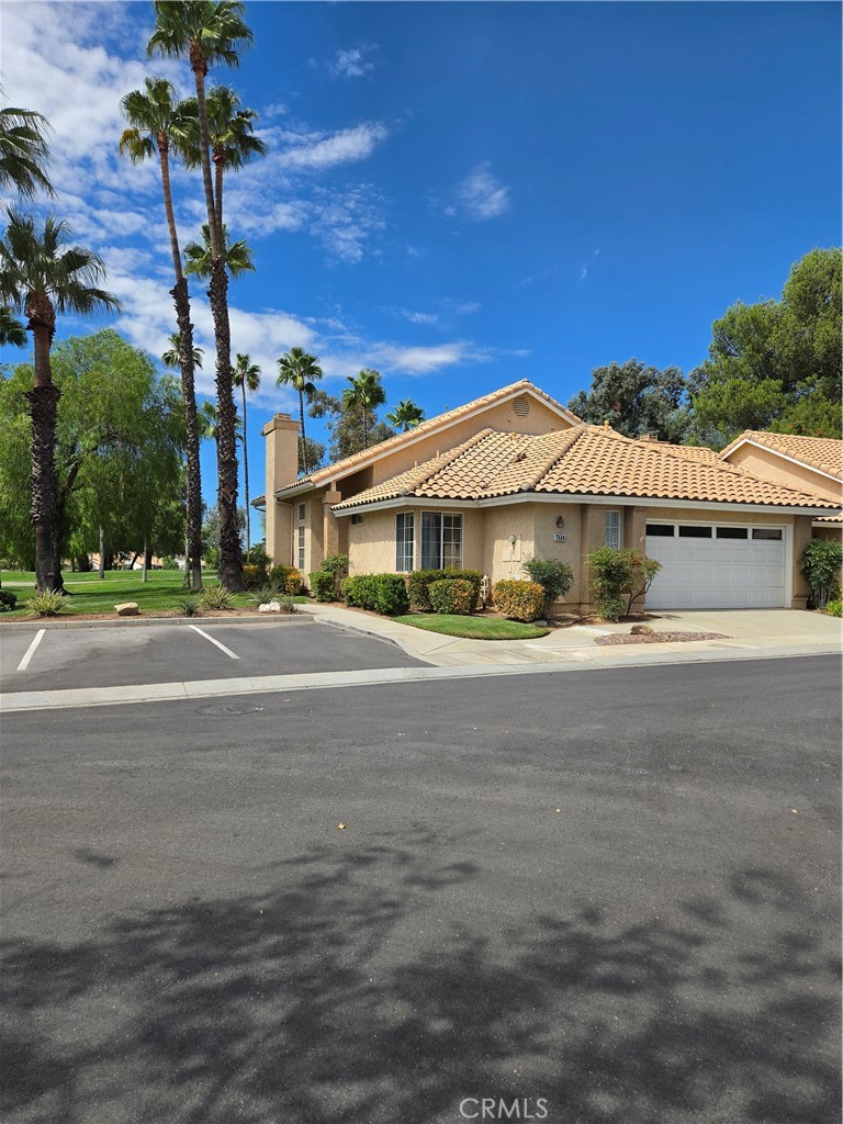 495 La Costa Dr.