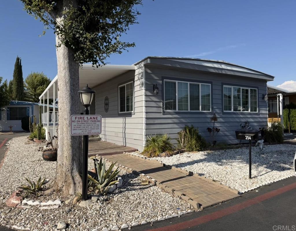 27361 Sierra Hwy 254