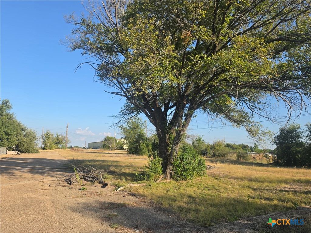 210 E Kathey Road