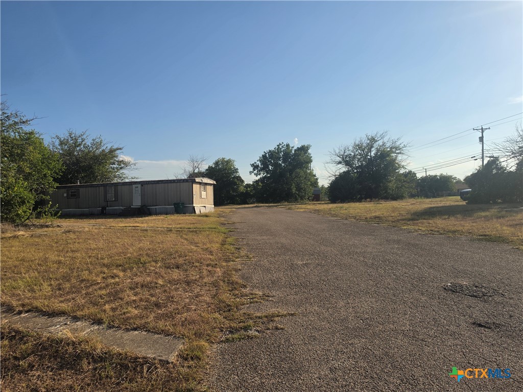210 E Kathey Road