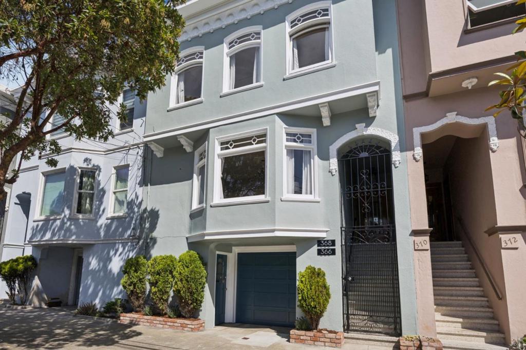 366368 29th Avenue
