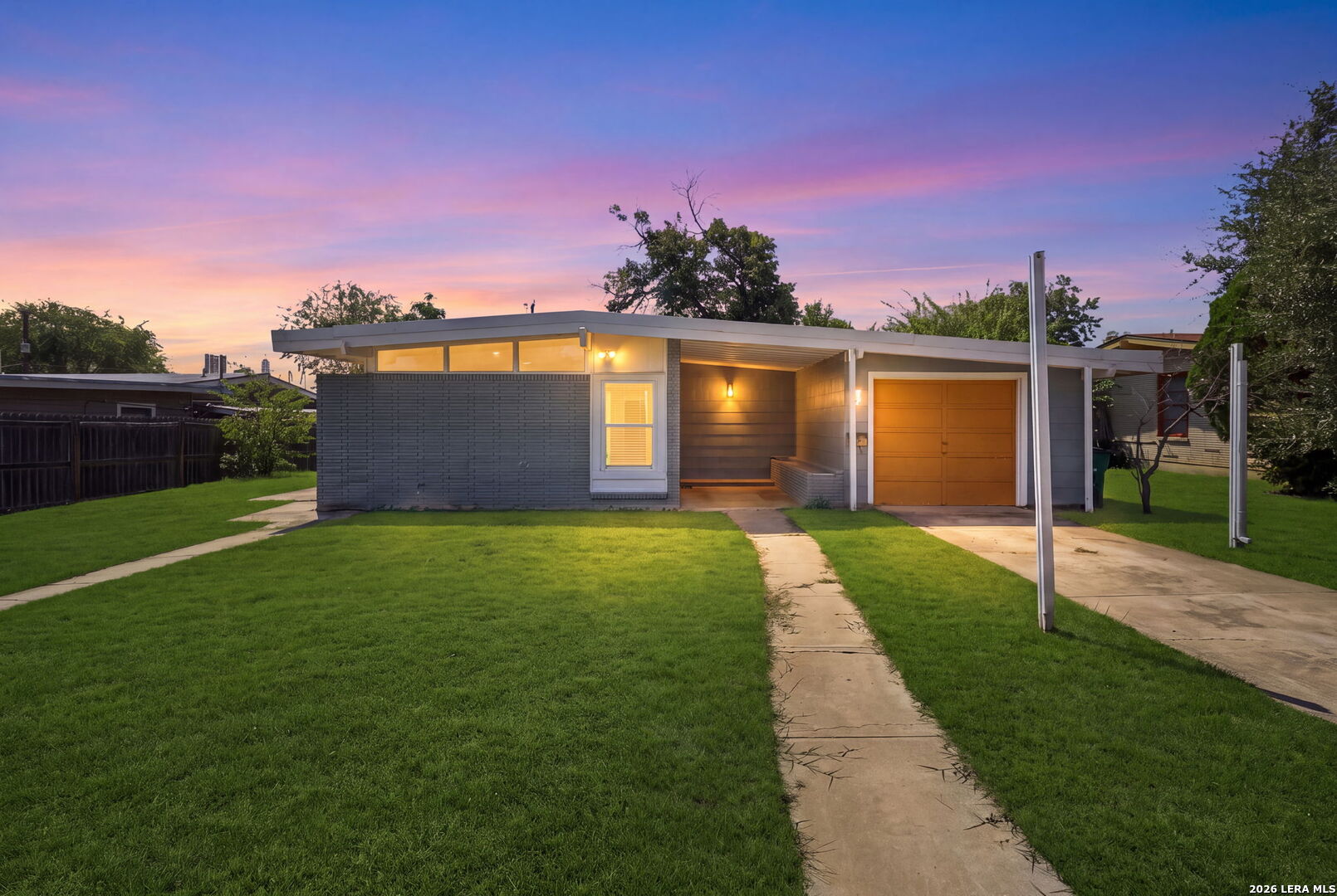 458 Sharon Dr