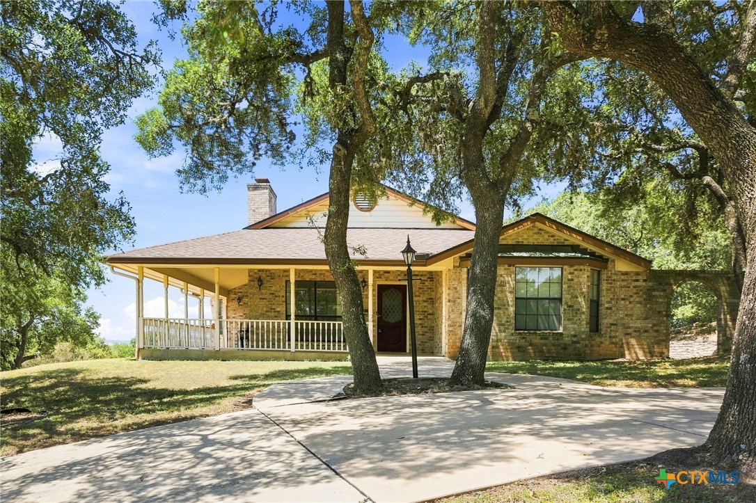 5691 Circle Oak Drive