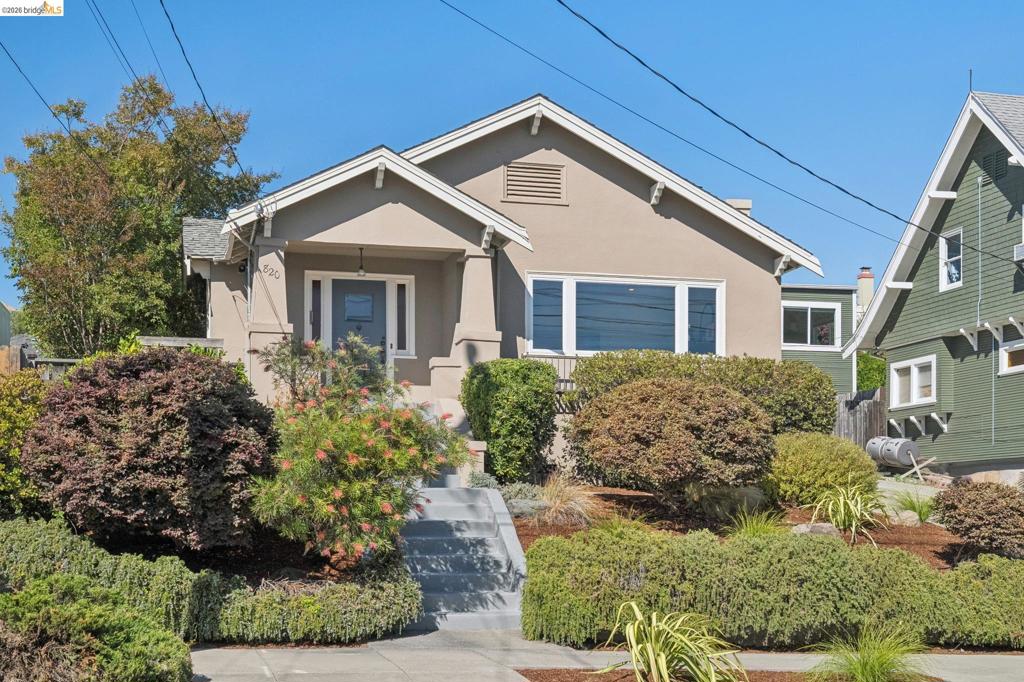 820 Prospect Ave, Oakland, CA 94610 — photo 1