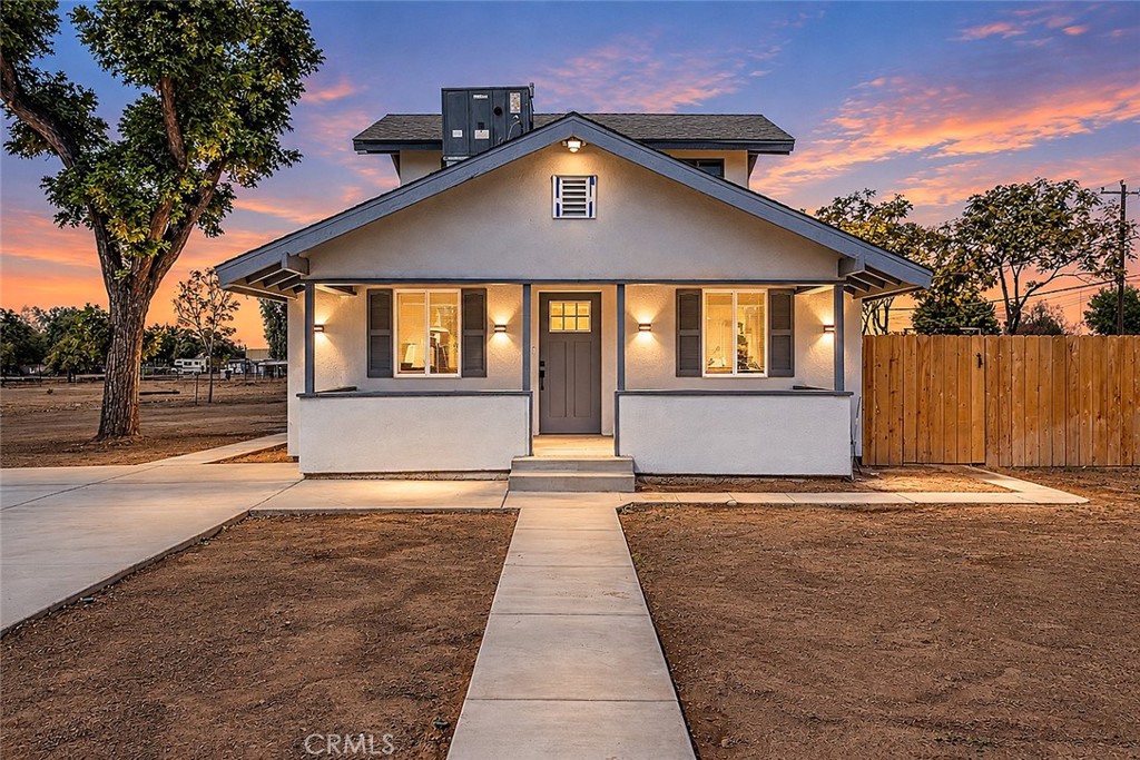 1700 Lotus Lane, Bakersfield, CA 93307 — photo 1