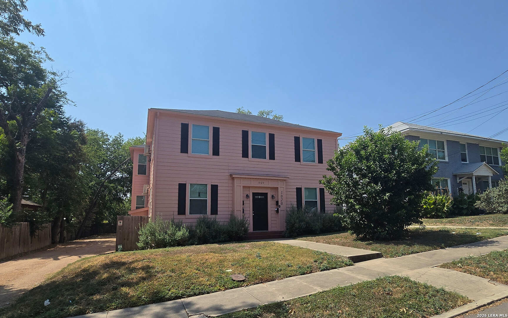 1020 W French Pl