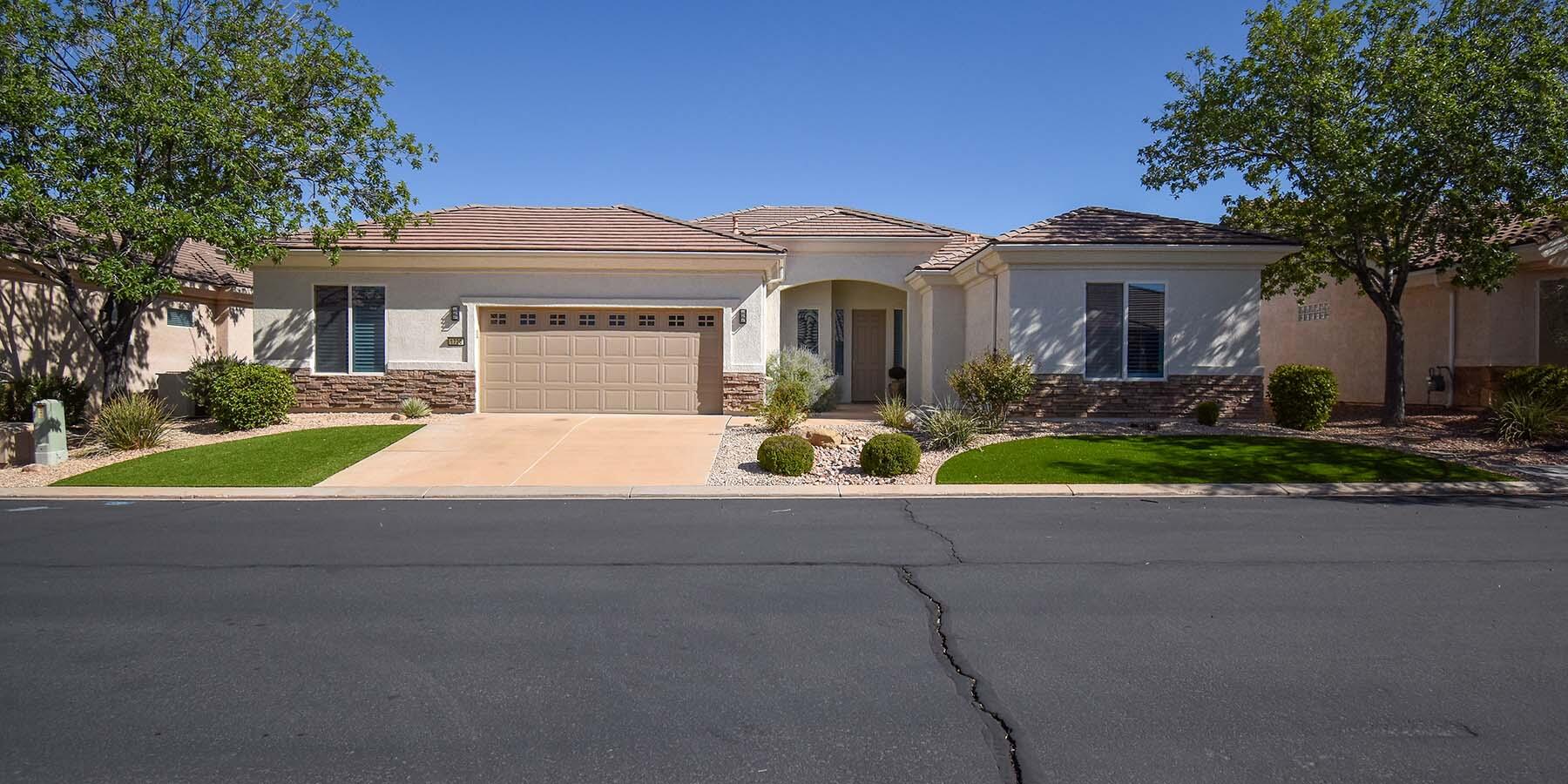 1720 Spirit Walker DR, St George, UT 84790