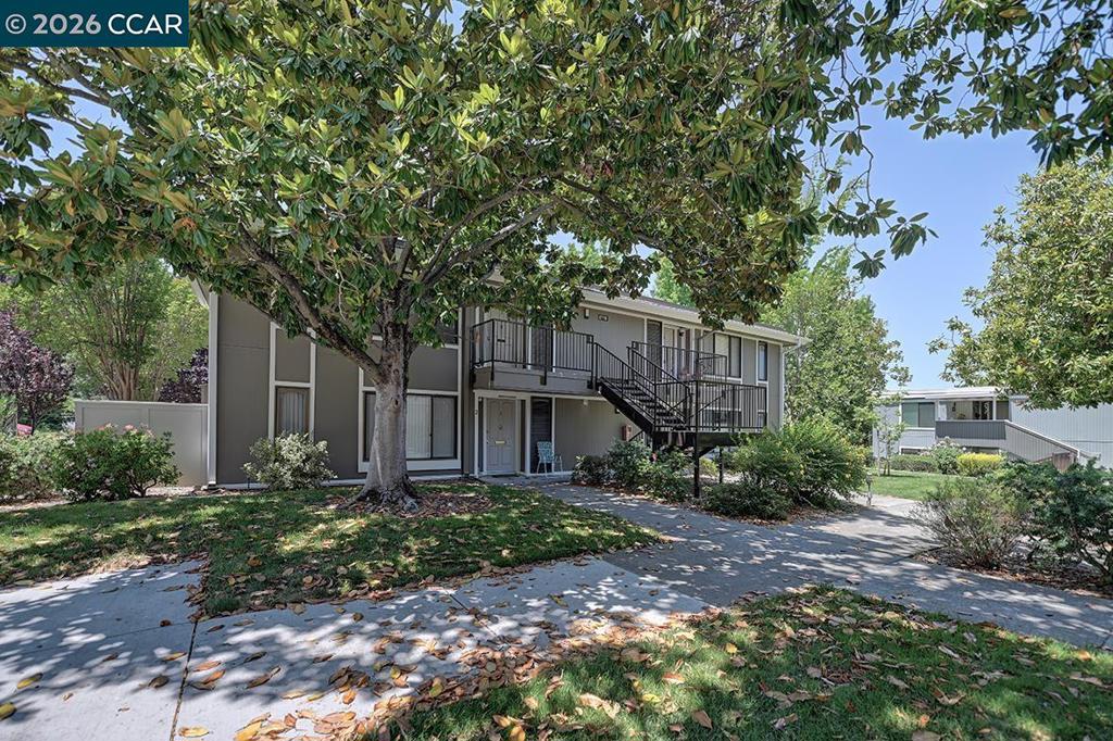 2716 Tice Creek 1