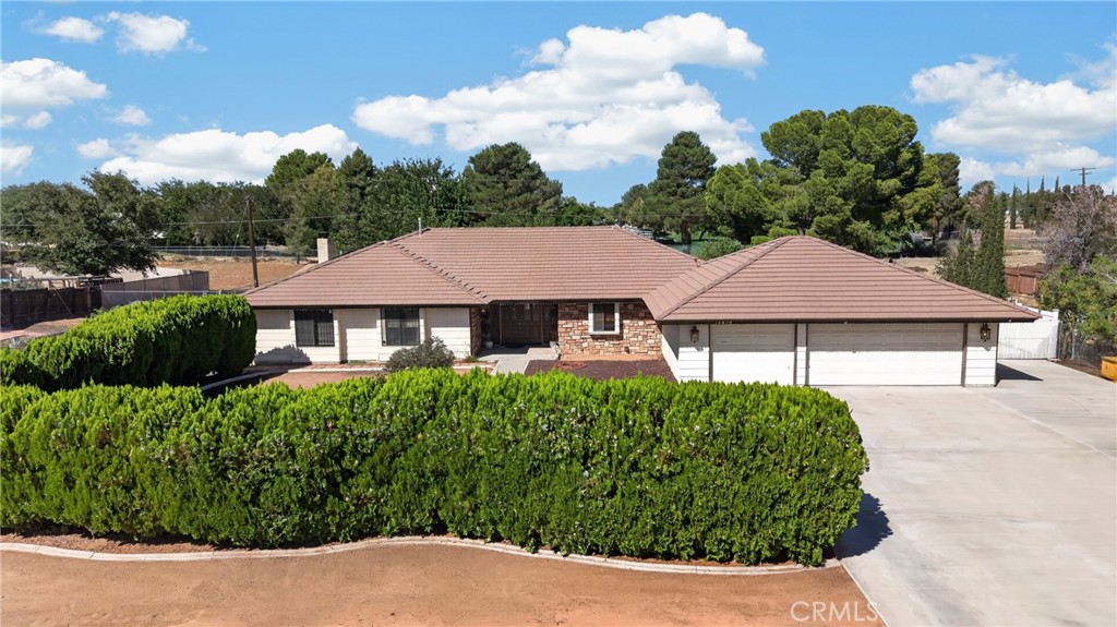 14070 Seminole